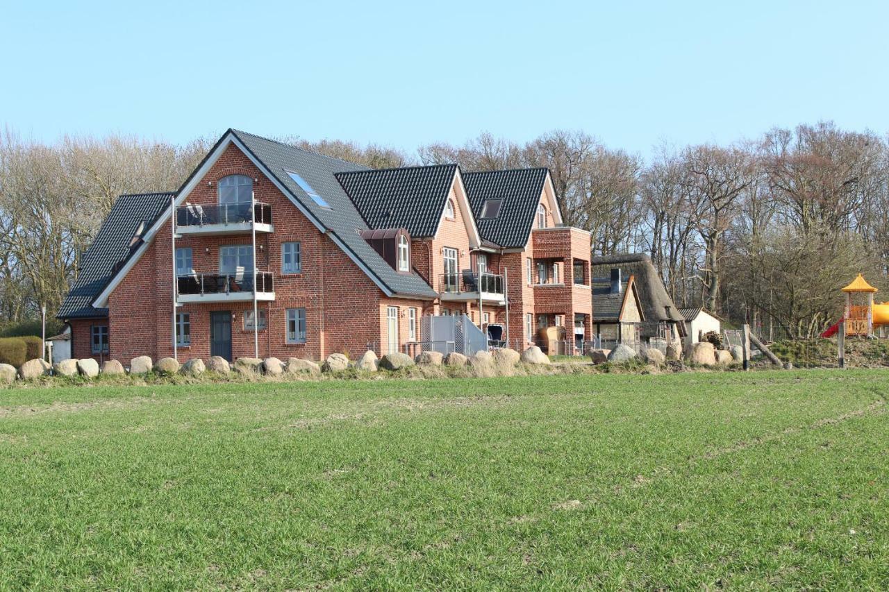 Ferienwohnungen Am Museumshof Fehmarn Exterior photo